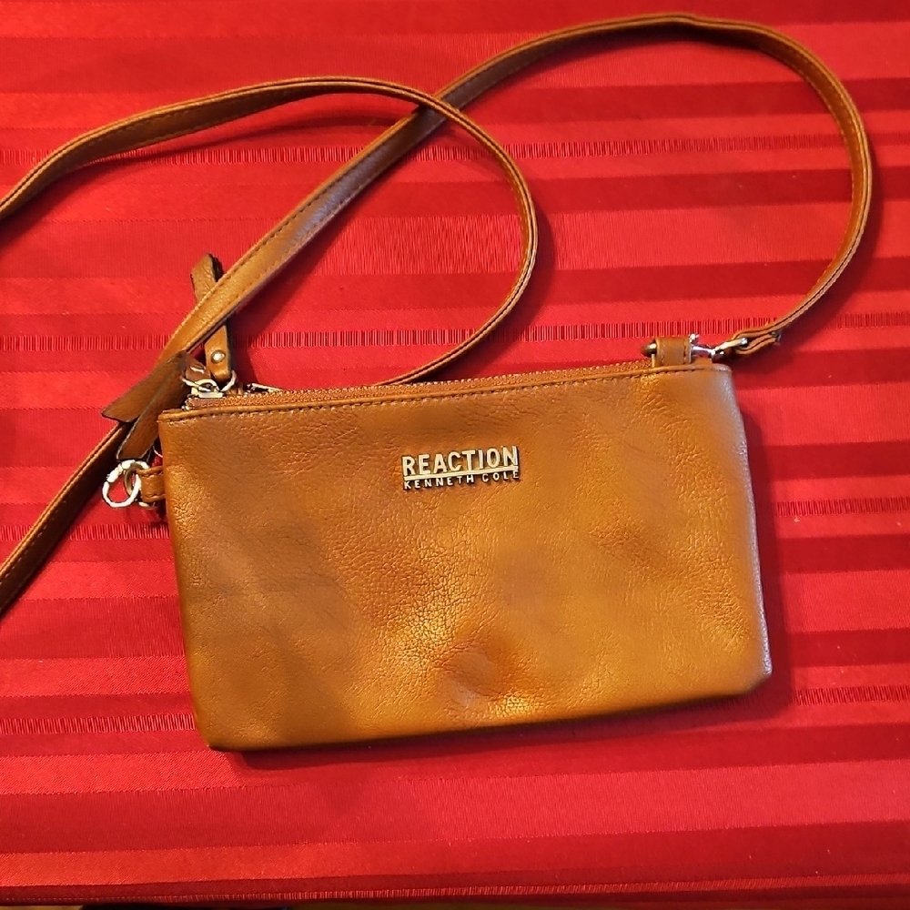 Kenneth Cole Reaction Tan Crossbody Bag